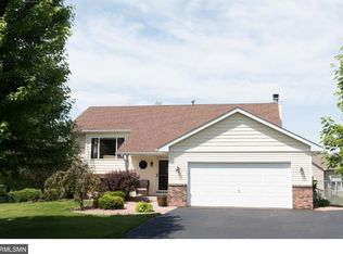 19279 Encore Ct, Farmington, MN 55024