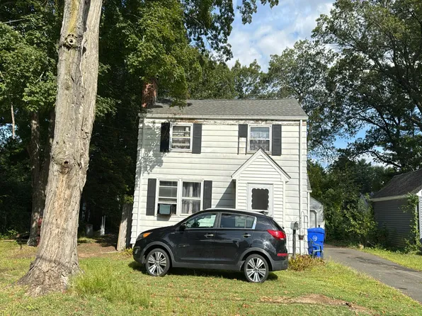 36 Shadycrest Dr, East Hartford, CT 06118