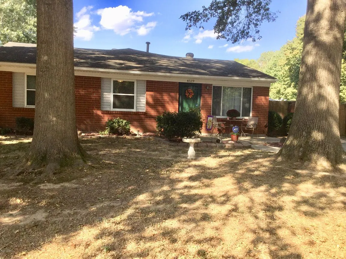4519 Southridge Dr photo 1