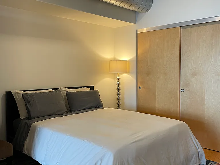 1111 S Grand Ave #1116 — Photo 8