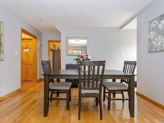 4th image of 74-01 220th St