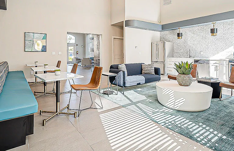 Torreyana Apartment Homes — Photo 23