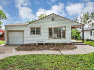 1814 S Volutsia Ave, Wichita, KS 67211