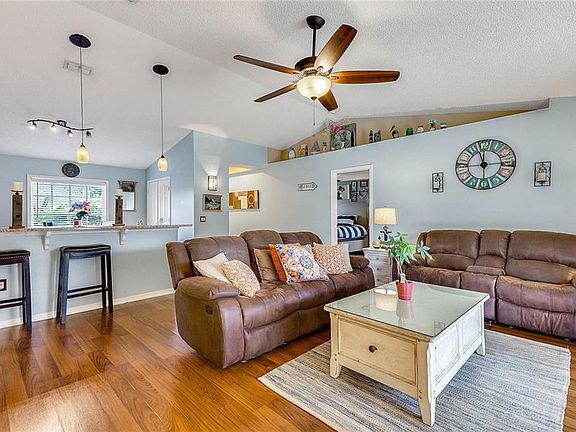 5th image of 257 Heronwood Cir