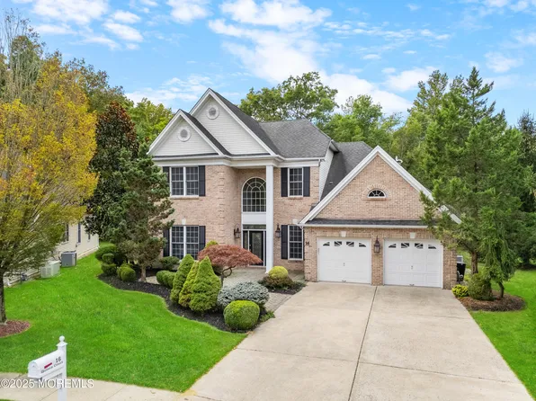 16 Quincy Court, Freehold, NJ 07728