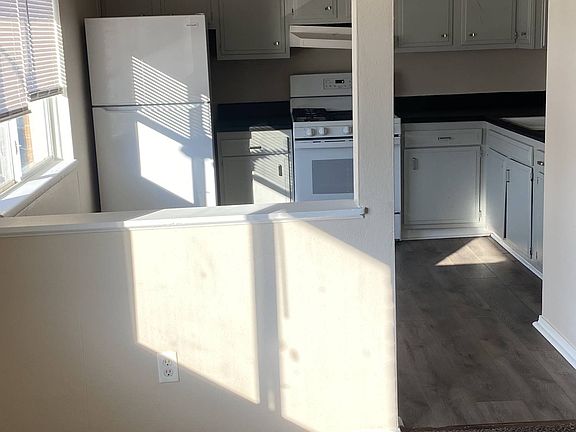 5th image of 406 S Sterling Ave APT 5