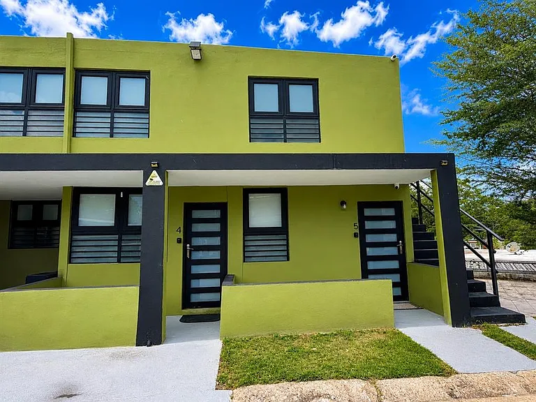 84 Saint Urb Brisas De Sierra Bayamon Apt 4 #98-1 — Photo 1