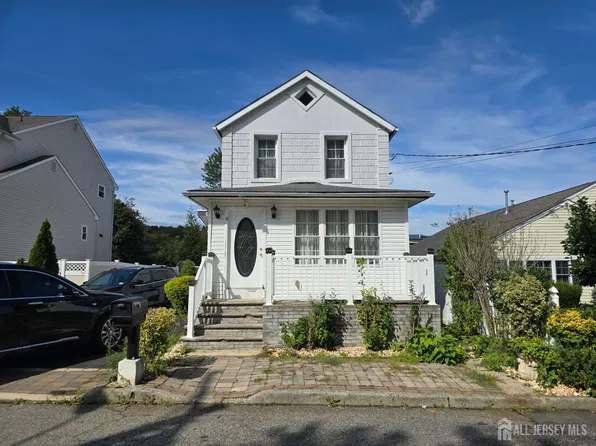 19 Biondi Ave, Cliffwood, NJ 07721