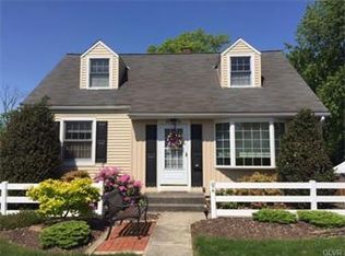 94 7th St, Whitehall, PA 18052