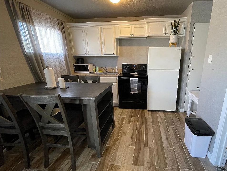 2nd image of 311 E Bryce Dr #13