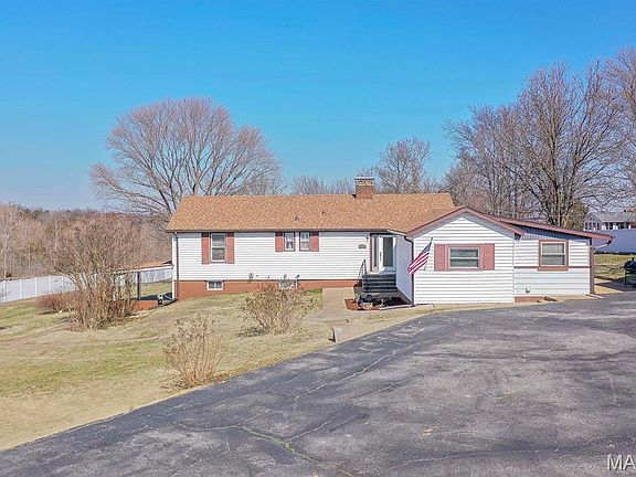 2nd image of 1460 Crystal Heights Rd