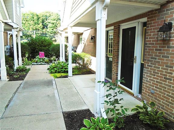 3rd image of 3284 Lenox Village Dr Unit 204