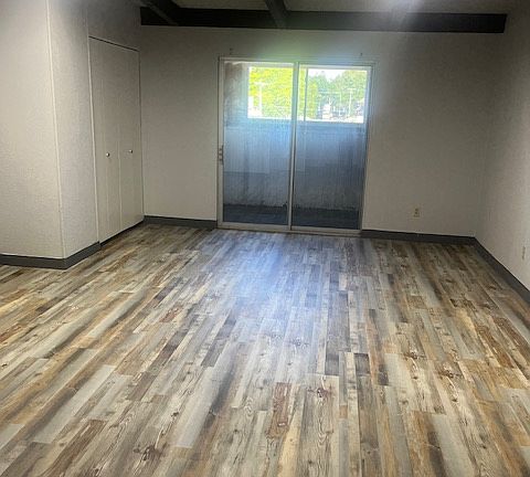 5th image of 1230 Western Ave #2
