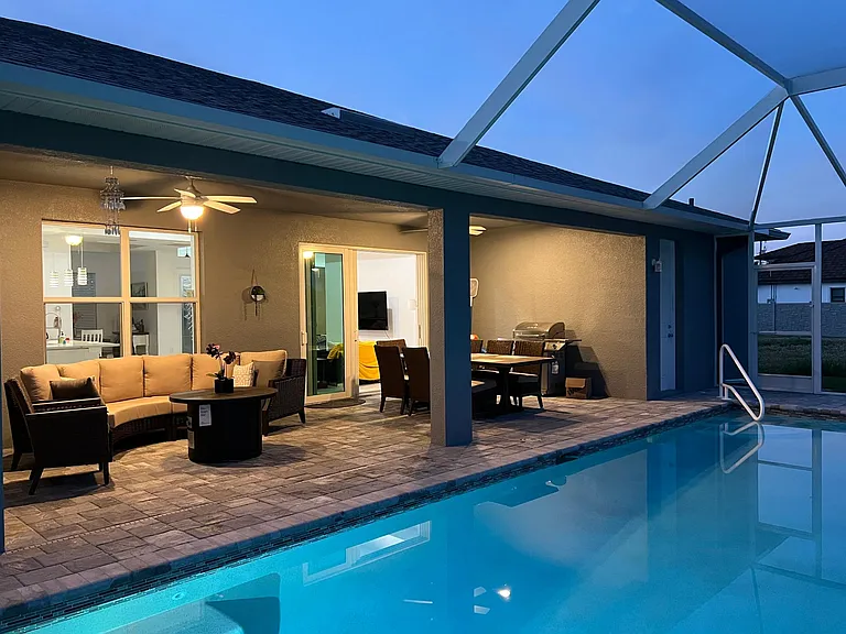 2525 SW 21st Ave — Photo 32
