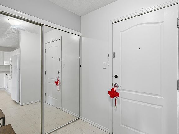 4th image of 592 Hooke Rd NW #302