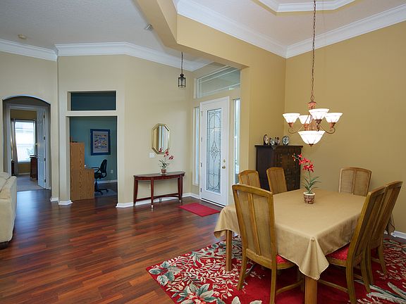 Spacious Entrance Hall