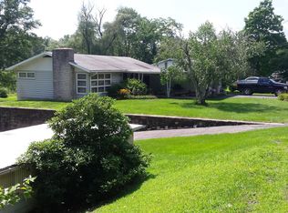 3 Ferndale Rd, New Philadelphia, PA 17959