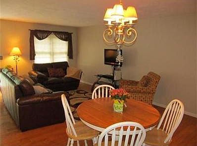4th image of 177 Laurelwood Dr