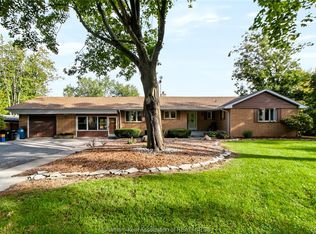 150 Murdoch St, Essex, ON N0R 1G0