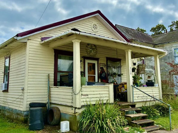770 S Seecond Ave, Middleport, OH 45760