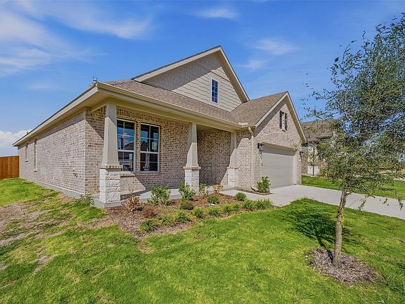 4th image of 3005 Leopard Ln