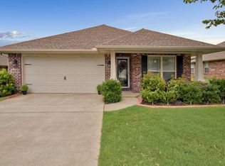 325 Saddlegate Dr NW, Huntsville, AL 35806