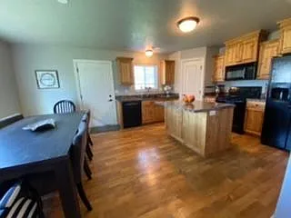 516 Sunflower Rd — Photo 25
