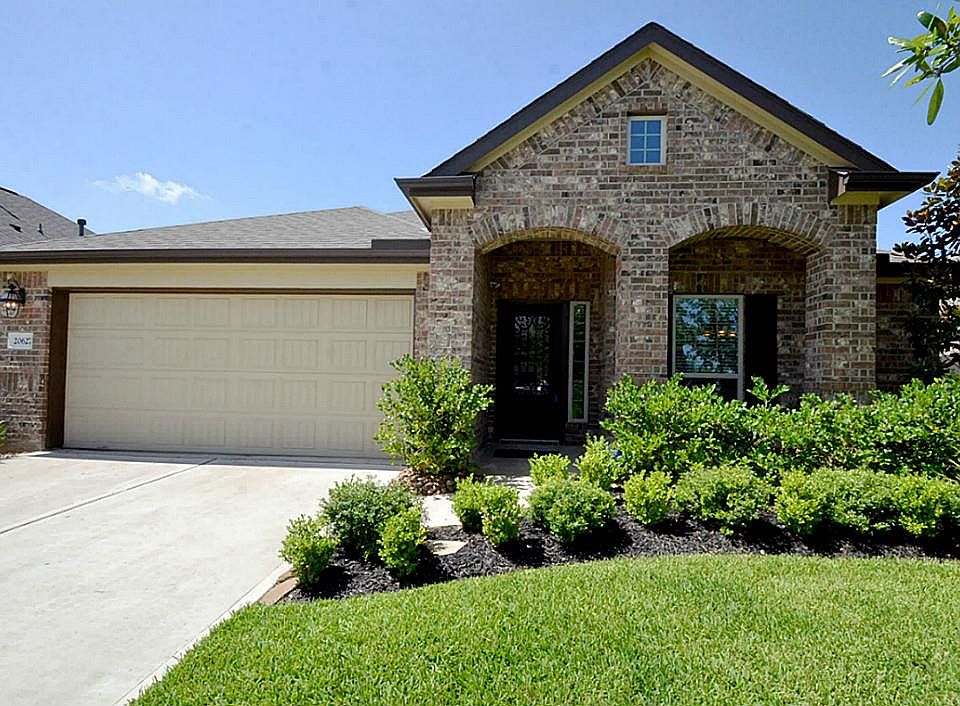 1st image of 20627 White Hyacinth Dr
