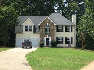 9296 Carnes Crossing Cir, Jonesboro, GA 30236