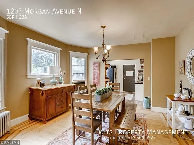 1203 Morgan Ave N — Photo 9