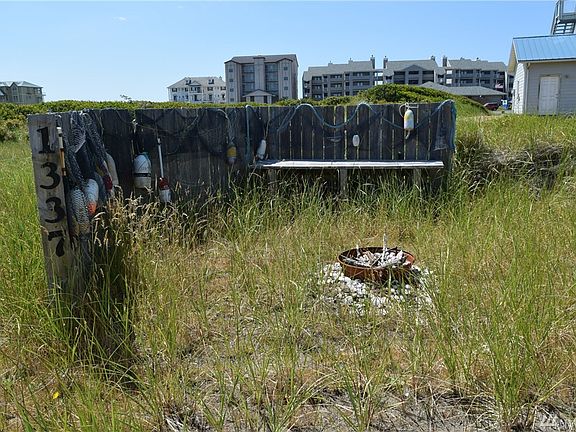5th image of 1337 N Jetty Ave