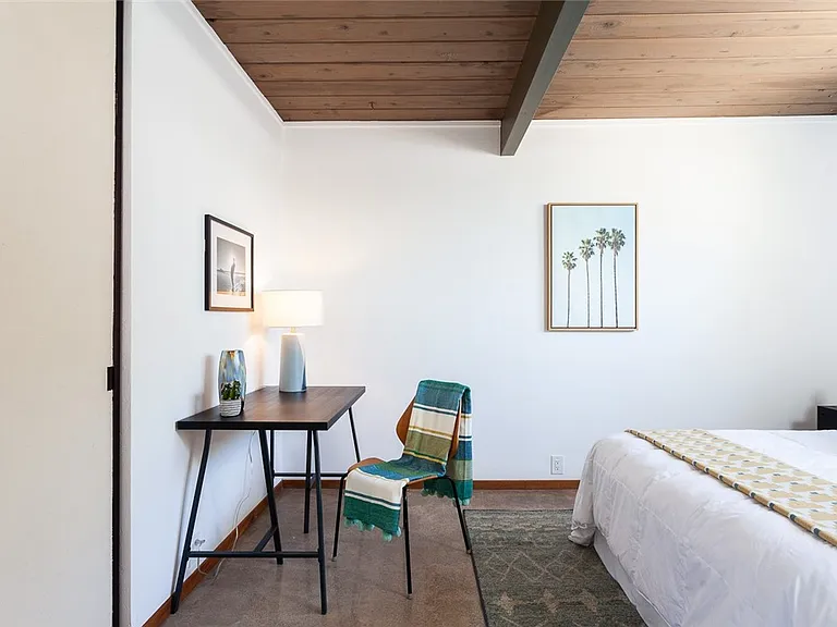 1131 N Encanto St — Photo 27