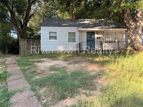 3751 S Barron Cir, Memphis, TN 38111
