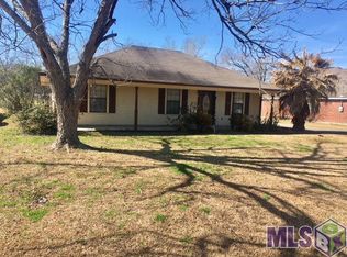 742 Bohne Rd, Port Allen, LA 70767