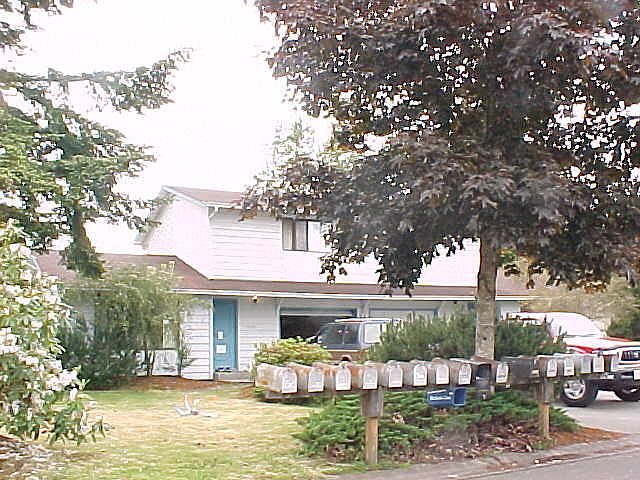 1st image of 9030 10th Pl SE