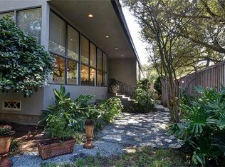 2033 Bissonnet St, Houston, TX 77005