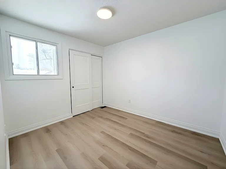 195 Mohawk St — Photo 23