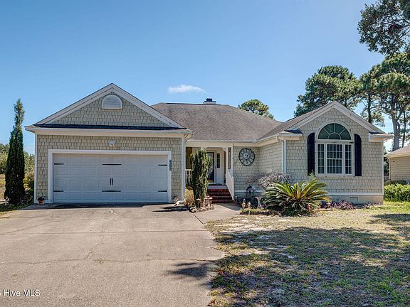 3rd image of 336 Palmer Way