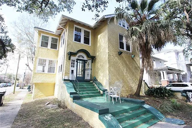 3302 Napoleon Ave #A — Photo 1