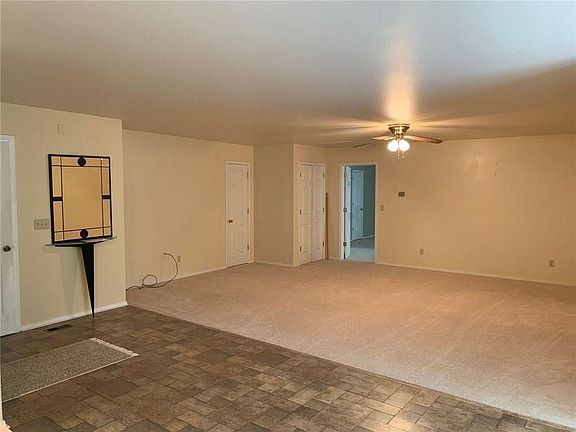 3rd image of 4156 Homewoods Dr