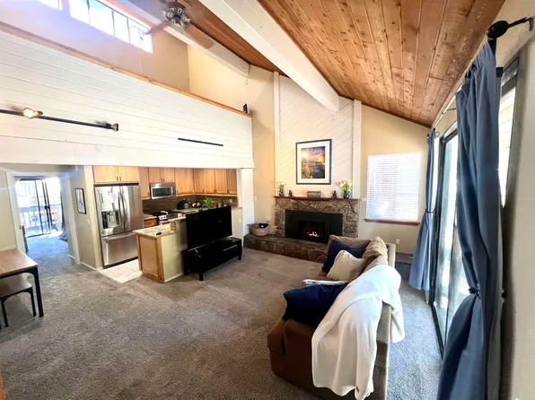 141 Arrowhead Dr #2, Mammoth Lakes, CA 93546