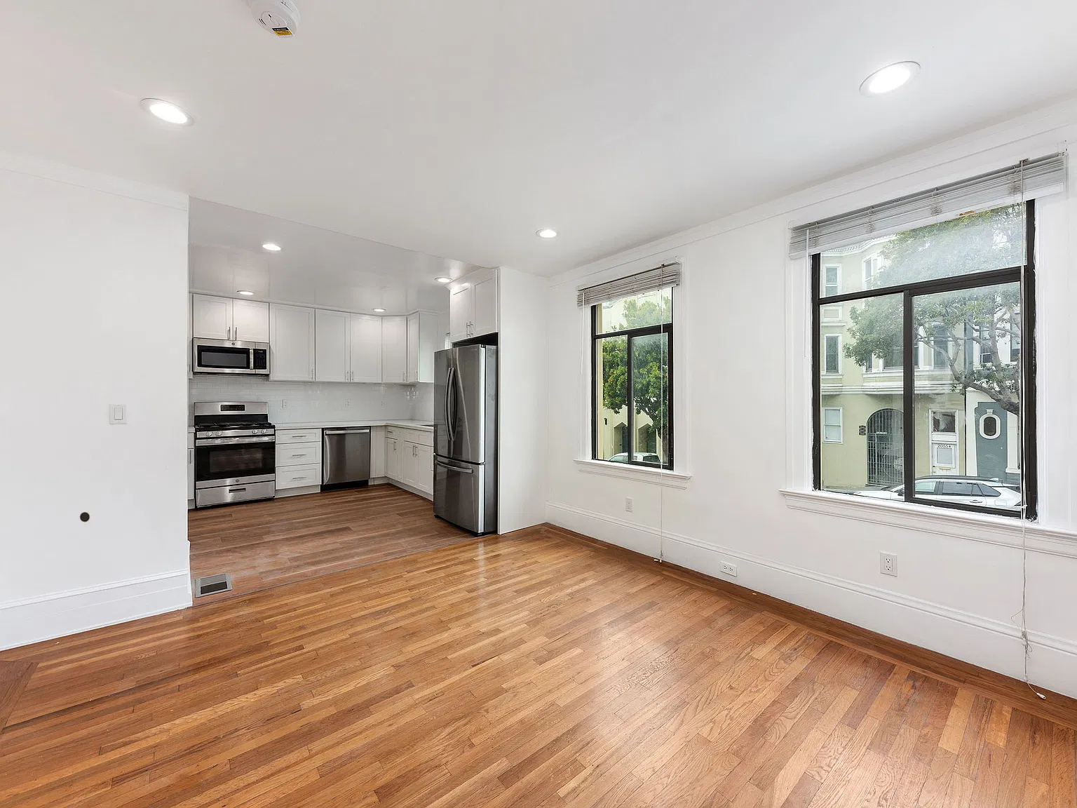 1399 Vallejo St — Photo 2