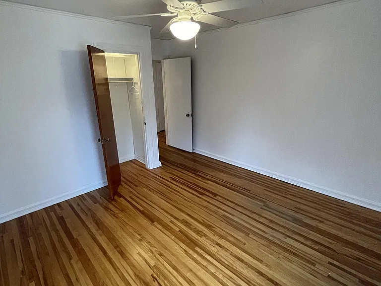 118 Northwestern Ave — Photo 7