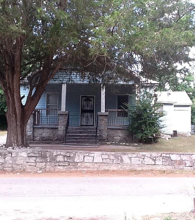 2nd image of 2366 Smokey Row
