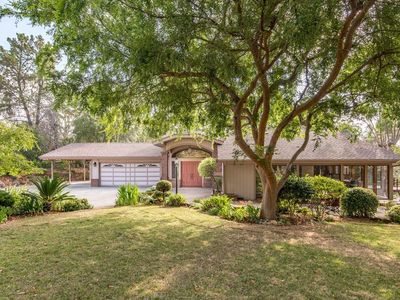 13030 La Paloma Rd, Los Altos Hills, CA, 94022