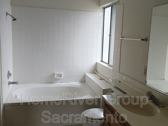 2nd image of 4061 Sea Drift Way