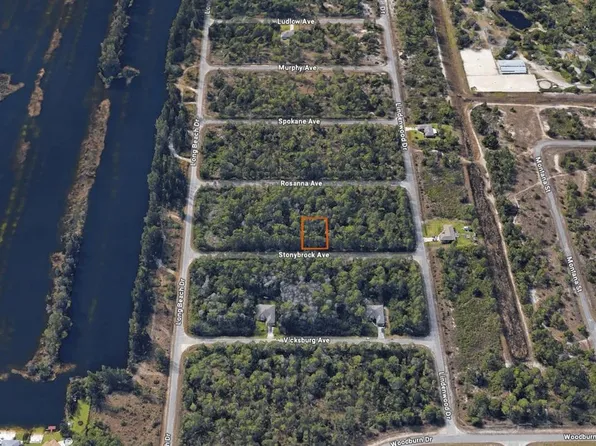 309 Stonybrook Ave #4, Lehigh Acres, FL 33972