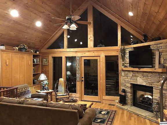 5th image of 2464 Black Bear Ridge Way