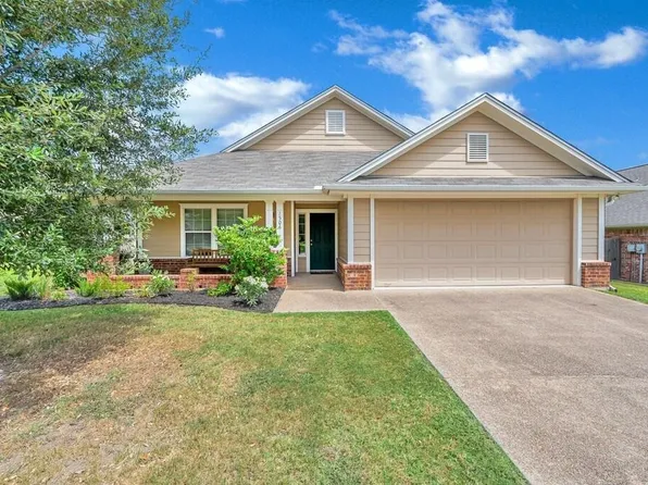 2504 Massey Ln, Waco, TX 76706