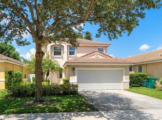 4989 SW 153rd Ave, Davie, FL 33331